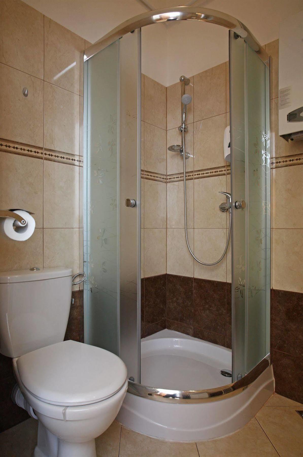 Enigma Hostel Krakow Bagian luar foto